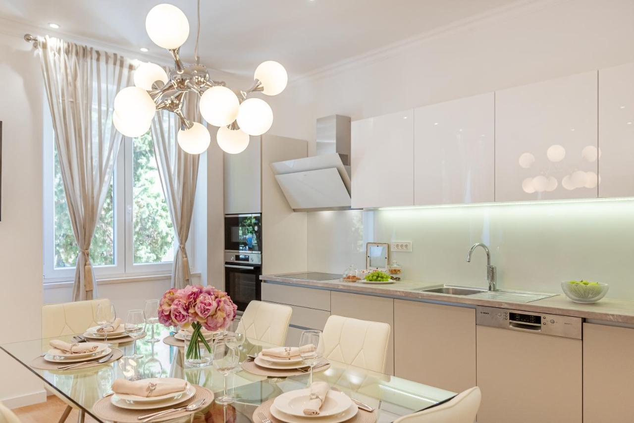 Belamar Luxury Apartment Сплит Екстериор снимка