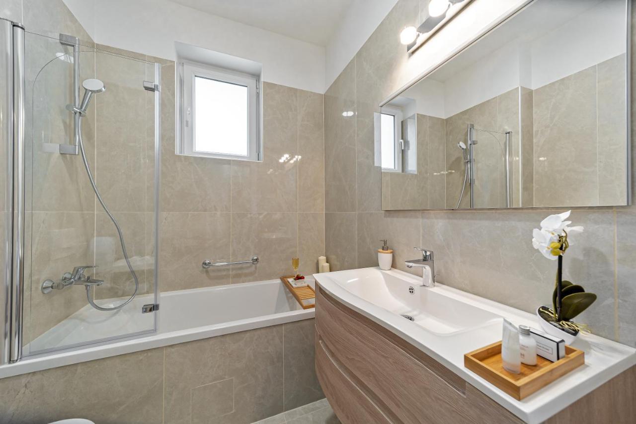 Belamar Luxury Apartment Сплит Екстериор снимка